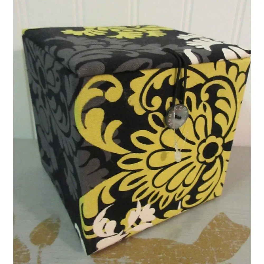 Vera Bradley Baroque pattern box